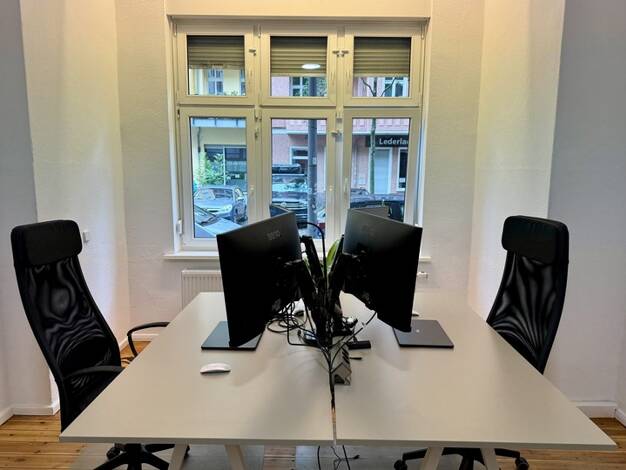 Bürofläche zur Miete provisionsfrei 300 € 4 m² Bürofläche Krossener Straße Friedrichshain Berlin 10245