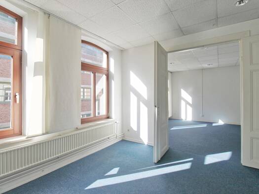 Bürofläche zur Miete 950 € 6 Zimmer 100 m² Bürofläche Harburg Hamburg 21073