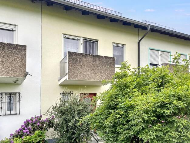 Reihenmittelhaus zum Kauf 339.000 € 6 Zimmer 127,5 m² 181 m² Grundstück Glocke / Saas Bayreuth 95447