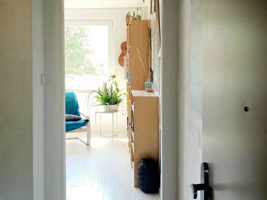 Wohnung zur Miete 850 € 2 Zimmer 44 m² Geschoss 2/3 frei ab 15.10.2025 Untertürkheim Stuttgart 70327