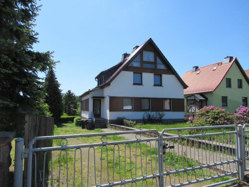 Einfamilienhaus zum Kauf 280.000 € 6 Zimmer 143,4 m²<br/>Wohnfläche 2.222 m²<br/>Grundstück Finsterbergen Friedrichroda 99894