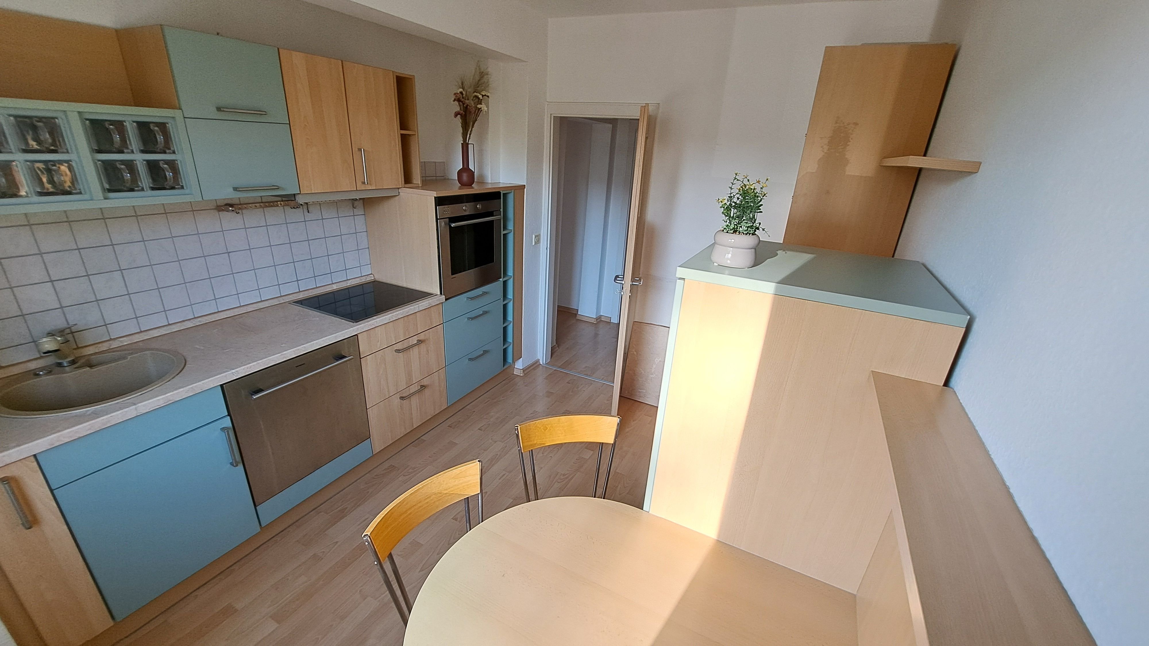 Wohnung zur Miete 297 € 2 Zimmer 54 m²<br/>Wohnfläche 1.<br/>Geschoss ab sofort<br/>Verfügbarkeit Gartenstr. 7 Niederdorf 09366