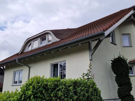 Mehrfamilienhaus zur Miete 2.000 € 5 Zimmer 162 m² 374 m² Grundstück frei ab sofort Otterswang Bad Schussenried 88427