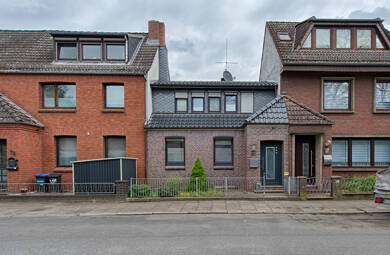 Reihenmittelhaus zum Kauf 169.000 € 3,5 Zimmer 80 m² 180 m² Grundstück Oslebshausen Bremen 28239