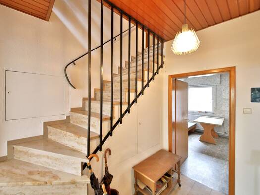 Einfamilienhaus zum Kauf 274.000 € 7 Zimmer 161,5 m² 314 m² Grundstück Östringen Östringen 76684