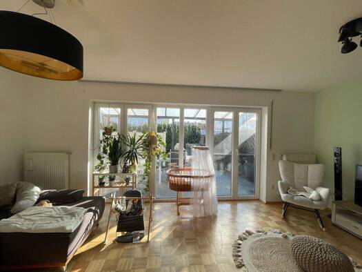 Haus zur Miete 1.290 € 6,5 Zimmer 146 m² Abensberg 93326