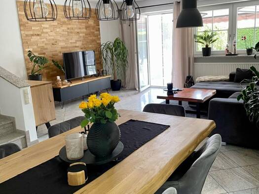 Reihenhaus zur Miete 1.550 € 5 Zimmer 128 m² frei ab 01.12.2026 Gablonzer Ring 82 Kaufbeuren-Neugablonz Kaufbeuren 87600