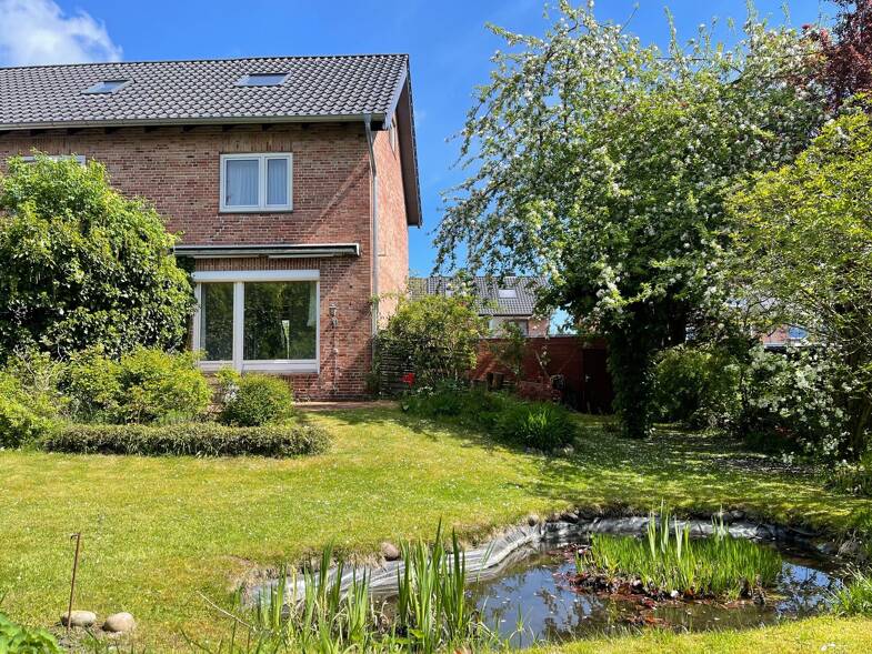 Reihenendhaus zum Kauf 249.000 € 4 Zimmer 72 m² 325 m² Grundstück Westliche Höhe - St.-Gertrud Flensburg 24939
