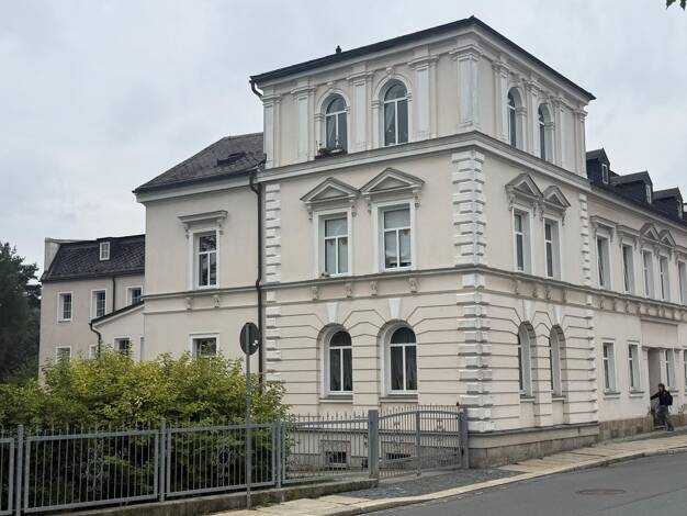 Gewerbeobjekt zum Kauf als Kapitalanlage geeignet 420.000 € 28 Zimmer 684 m² 1.490 m² Grundstück Markneukirchen Markneukirchen 08258