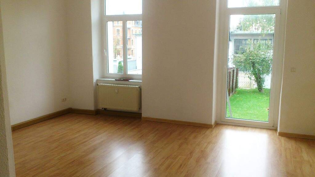 Wohnung zur Miete 300 € 2,5 Zimmer 67,5 m² EG frei ab sofort Breitscheidstr. 70 Preißelpöhl Plauen 08525