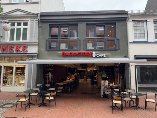 Sonstiges zum Kauf 1.100.000 € 560 m² Grundstück Schleswig 24837