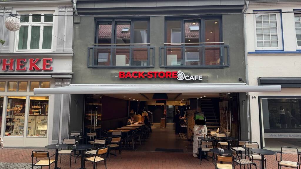 Sonstiges zum Kauf 1.100.000 € 560 m² Grundstück Schleswig 24837