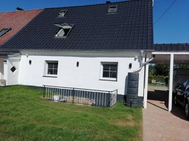 Doppelhaushälfte zum Kauf 449.000 € 7 Zimmer 211 m² 551 m² Grundstück Karchower Straße 2 Dambeck Bütow / Karchow 17209