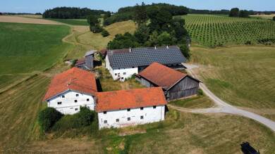 Bauernhof zum Kauf 450.000 € 36.800 m² Grundstück Mayerhof Neumarkt-Sankt Veit 84494