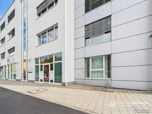 Praxis zur Miete 4.700 € 8 Zimmer 199,5 m² Bürofläche Westenviertel Regensburg 93049