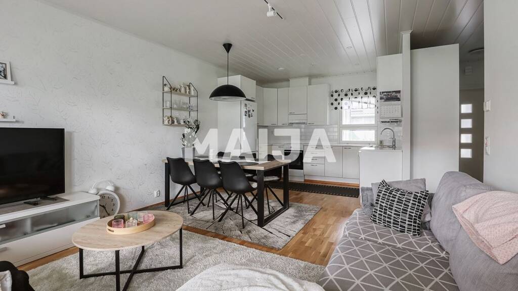 Reihenmittelhaus zum Kauf 159.500 € 3 Zimmer 67,5 m² 6.042 m² Grundstück Koliinintie 24 Seinäjoki 60550