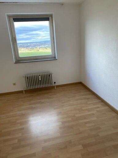 Wohnung zur Miete 700 € 4 Zimmer 115 m² frei ab sofort Sucystrasse Buch Bietigheim-Bissingen 74321