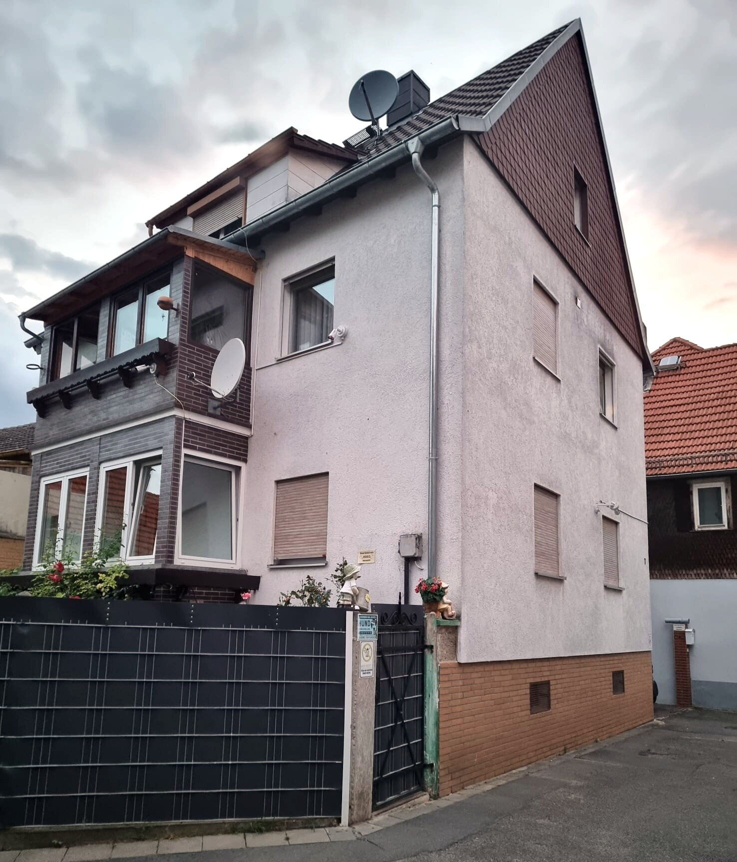 Einfamilienhaus zum Kauf provisionsfrei 499.999 € 7 Zimmer 150 m²<br/>Wohnfläche 490 m²<br/>Grundstück Am Biet 7 Reinheim Reinheim 64354