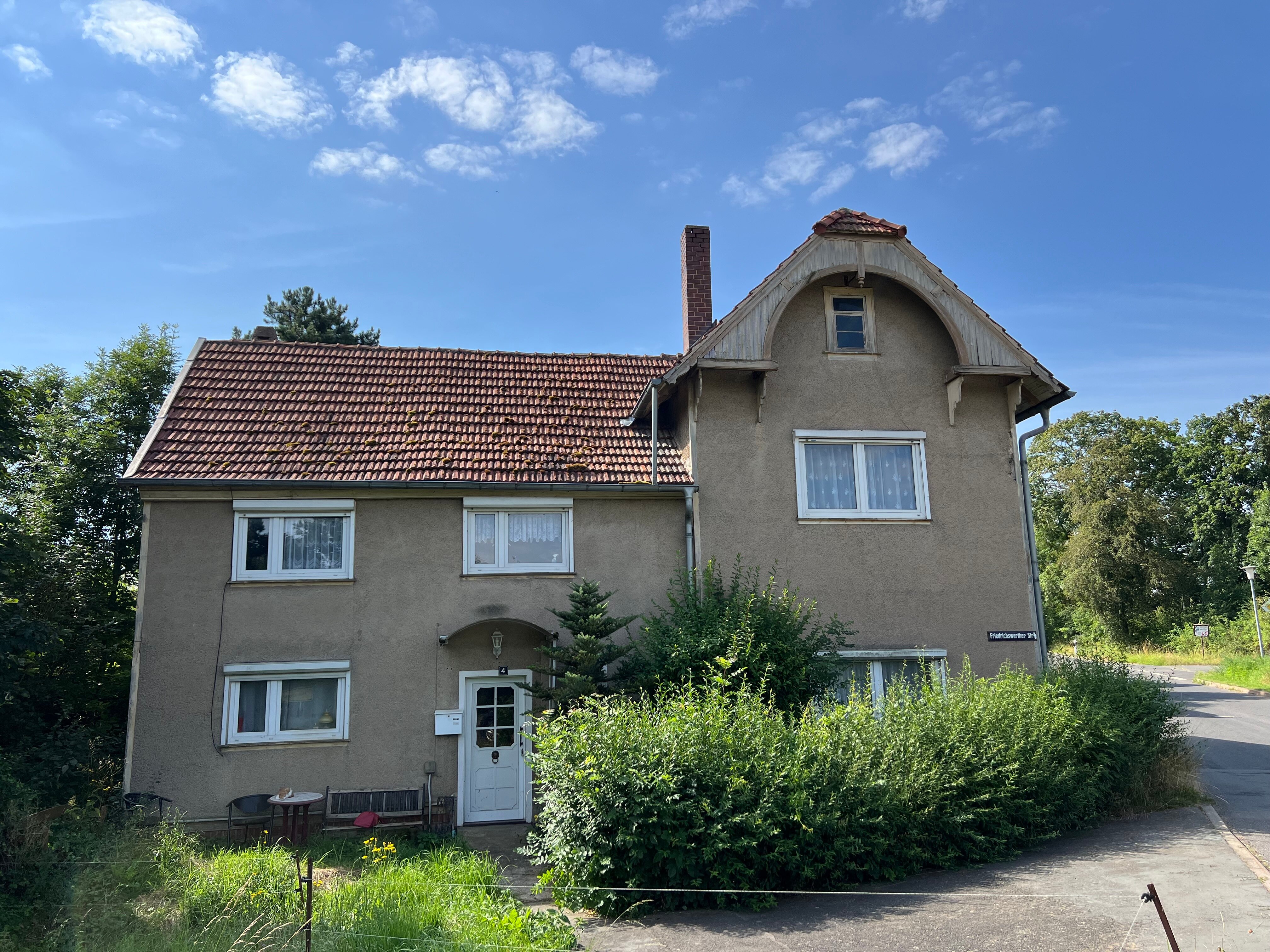 Bauernhaus zum Kauf 20.000 € 2.563 m²<br/>Grundstück Friedrichswerther Straße 4 Haina 99869