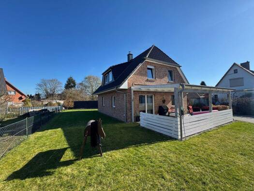 Einfamilienhaus zum Kauf 589.000 € 4 Zimmer 120,1 m² 564 m² Grundstück Bad Oldesloe 23843