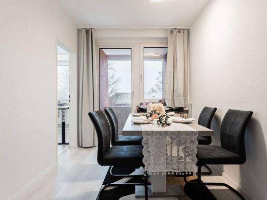 Wohnung zum Kauf 220.000 € 8 Zimmer 170 m² 3. Geschoss Barenburg Emden 26721