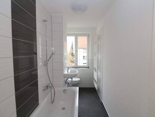 Wohnung zur Miete 359 € 2 Zimmer 48 m² 2. Geschoss Ernst-Grube-Straße 2 Freiberg 09599