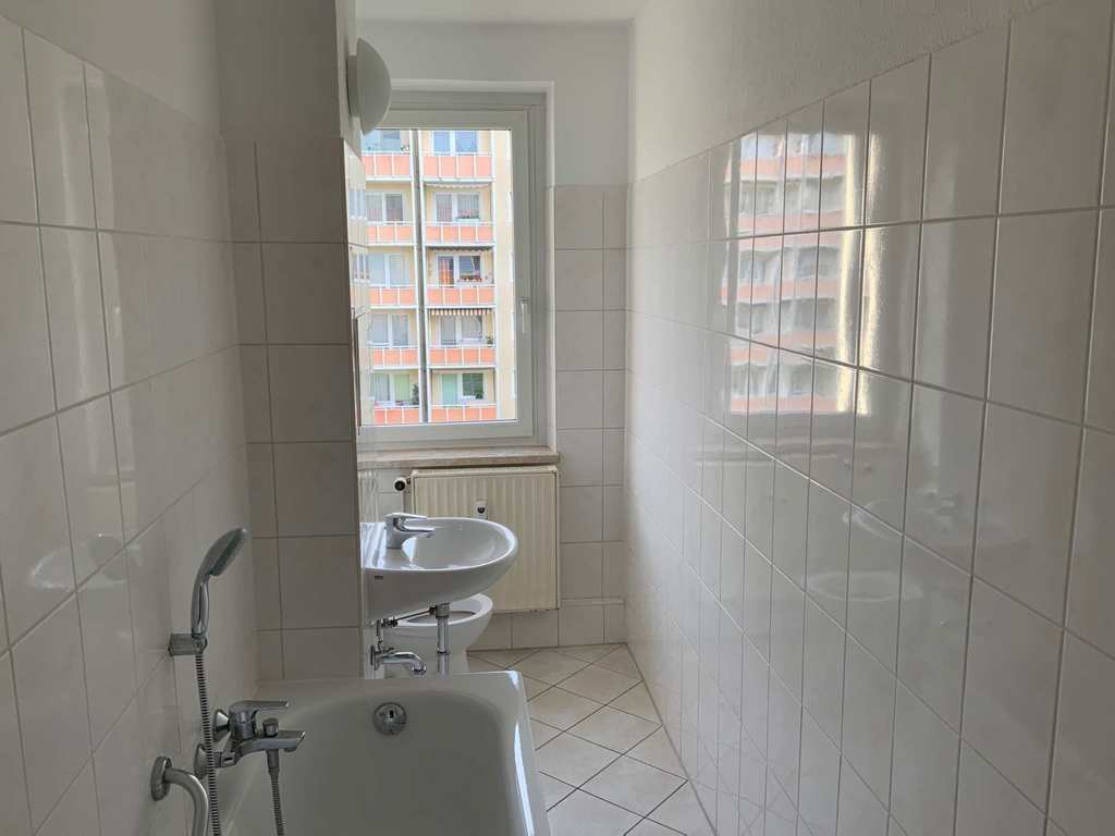 Wohnung zur Miete 375 € 3 Zimmer 58 m²<br/>Wohnfläche 2.<br/>Geschoss 01.03.2025<br/>Verfügbarkeit Arthur-Nagel-Str. 22 Großzschocher Leipzig 04249