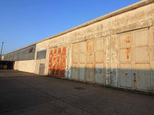 Lagerhalle zum Kauf provisionsfrei 340.000 € 1.900 m² Lagerfläche Prenzlau 17291