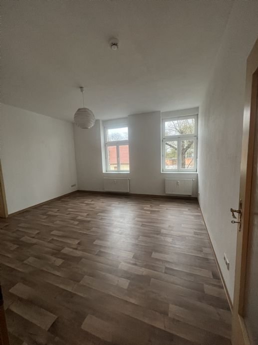 Wohnung zur Miete 279 € 2 Zimmer 58 m²<br/>Wohnfläche 1.<br/>Geschoss Hauptstrasse 23 Aderstedt Bernburg 06406