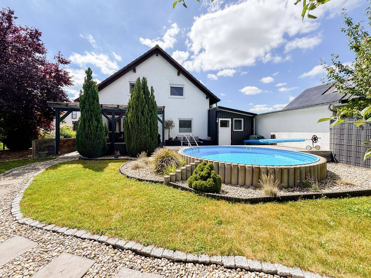 Einfamilienhaus zum Kauf - Ansicht 2