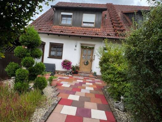Doppelhaushälfte zum Kauf provisionsfrei 650.000 € 5 Zimmer 152 m² Effeltrich Effeltrich 91090