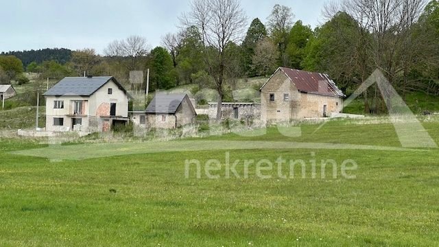 Haus zum Kauf 175.000 € 8 Zimmer 300 m²<br/>Wohnfläche 5.984 m²<br/>Grundstück Vrhovine center