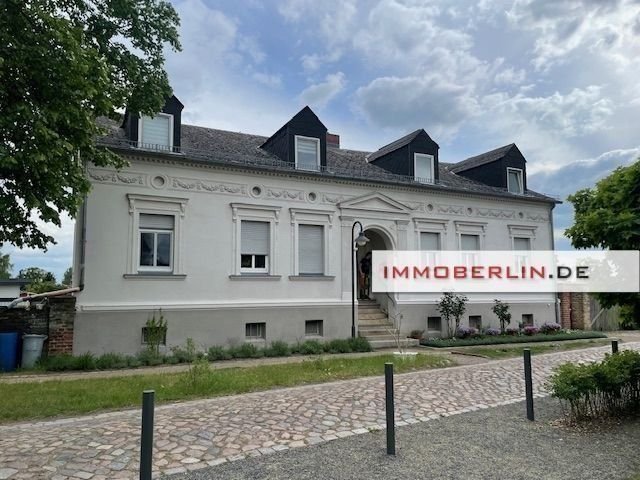 Mehrfamilienhaus zum Kauf als Kapitalanlage geeignet 450.000 € 291 m²<br/>Wohnfläche 687 m²<br/>Grundstück Grünefeld Schönwalde-Glien 14621