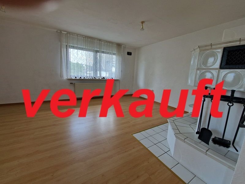 Wohnung zum Kauf 129.000 € 3 Zimmer 93 m²<br/>Wohnfläche 1.<br/>Geschoss ab sofort<br/>Verfügbarkeit Sundern Sundern 59846