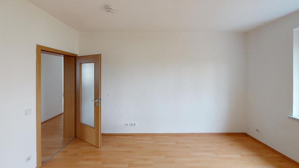 Wohnung zur Miete 366 € 2 Zimmer 58,6 m²<br/>Wohnfläche EG<br/>Geschoss 01.12.2024<br/>Verfügbarkeit Kreherstr. 150 Gablenz 246 Chemnitz 09127