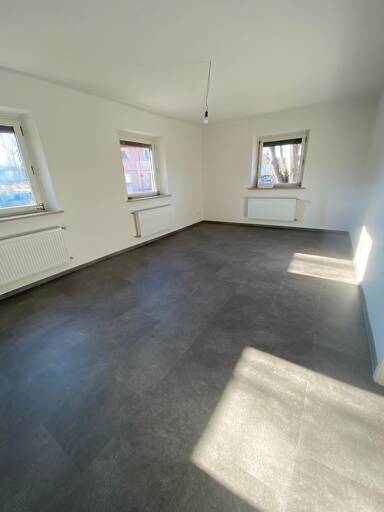 Wohnung zur Miete 1.058 € 3 Zimmer 84,6 m² frei ab sofort Waldstromerstraße 57 Reichelsdorf Nürnberg 90453