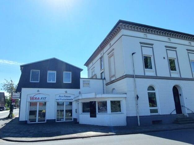 Haus zum Kauf 469.000 € 198 m² 1.475 m² Grundstück Varel Varel 26316