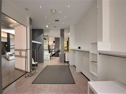 Laden zum Kauf provisionsfrei 489.000 € 2 Zimmer Rue de la Gare 39 Echternach 6440