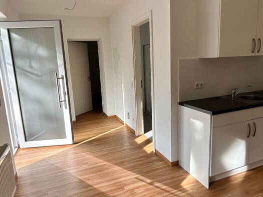 Wohnung zur Miete 530 € 2 Zimmer 32 m² EG frei ab sofort Palmstr. 7 Innenstadt Erlangen 91054