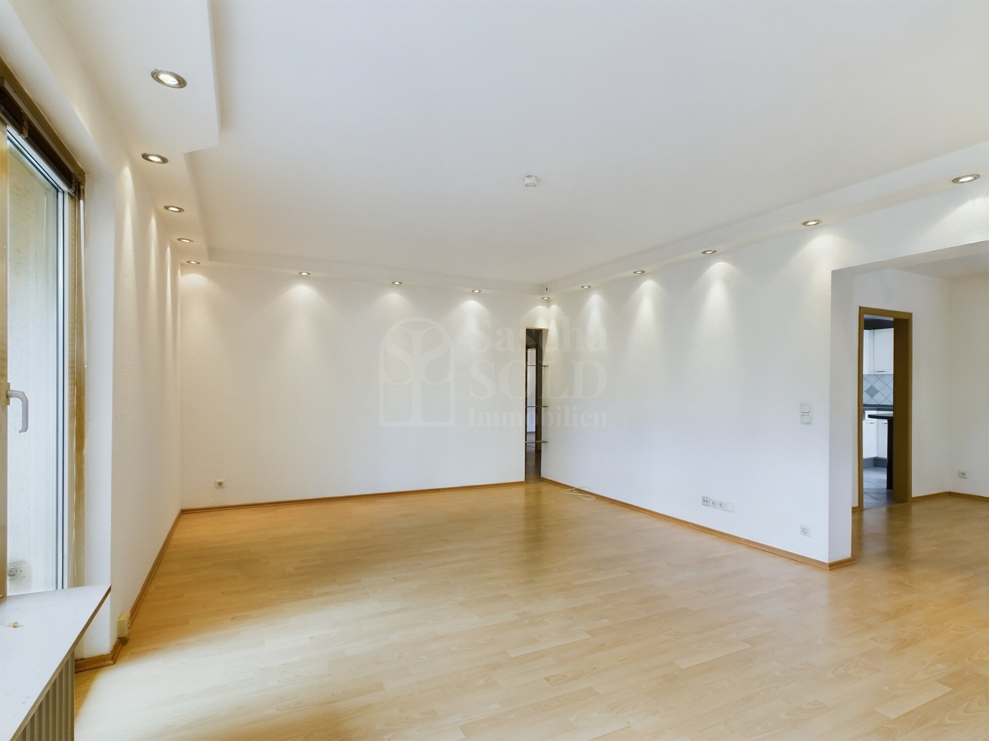 Wohnung zum Kauf 185.000 € 3 Zimmer 95 m²<br/>Wohnfläche 1.<br/>Geschoss Geisenkopf Saarbrücken 66125