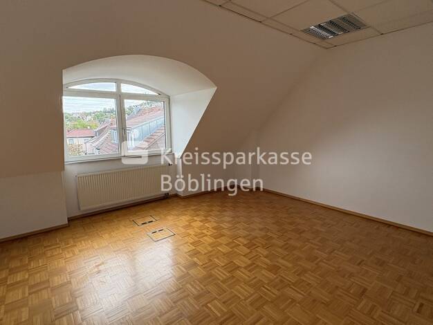 Büro zur Miete 8,49 € 117,2 m² Bürofläche Eltingen Leonberg 71229
