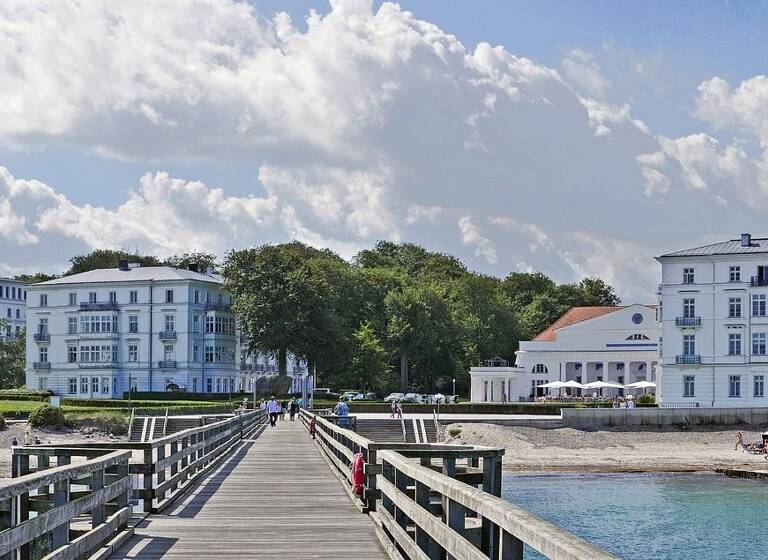 Wohnung zum Kauf provisionsfrei 199.000 € 3 Zimmer 58 m²<br/>Wohnfläche 2.<br/>Geschoss Dr.-Kortüm-Straße 2 Heiligendamm Bad Doberan 18209