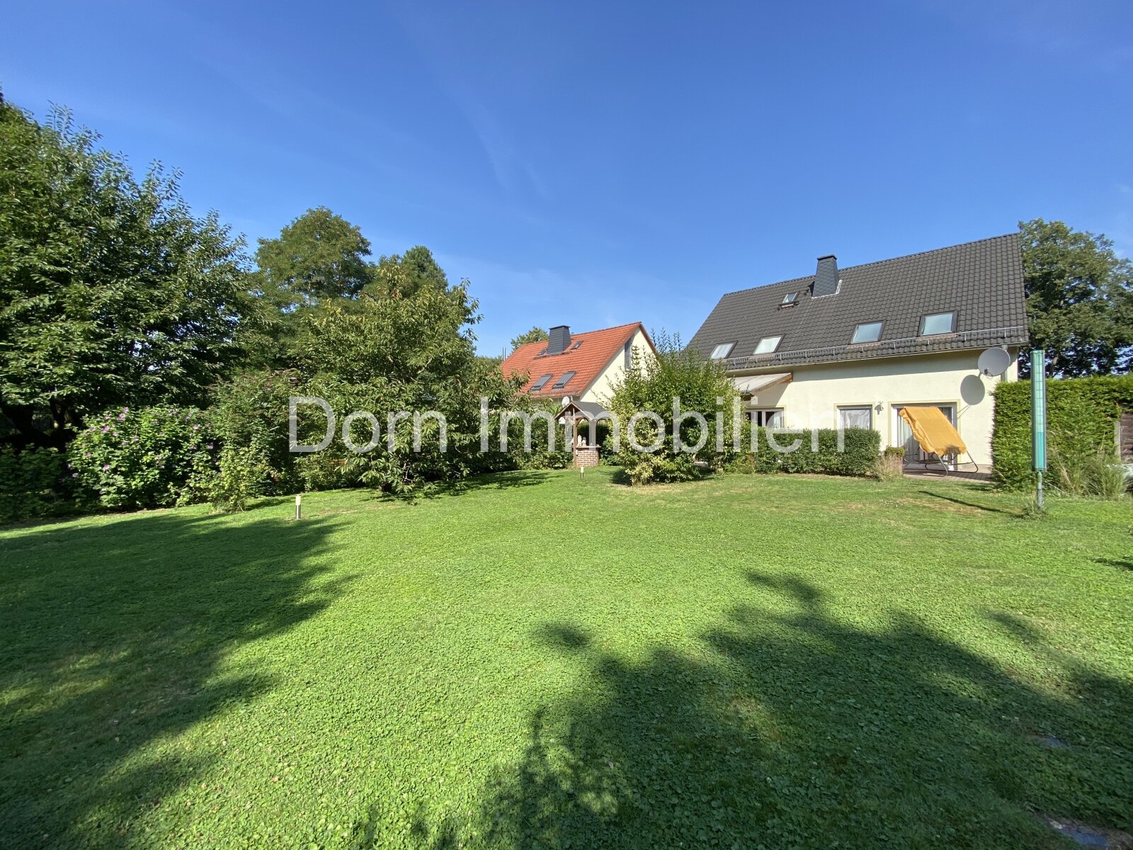 Einfamilienhaus zum Kauf 353.500 € 10 Zimmer 246,4 m²<br/>Wohnfläche 821 m²<br/>Grundstück Roben Gera 07554