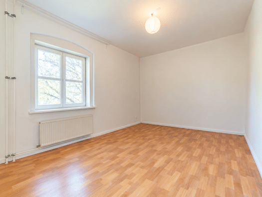Wohnung zum Kauf 185.000 € 2 Zimmer 42 m² Geschoss 1/4 frei ab sofort Köpenicker Landstraße 78 Plänterwald Treptow-Köpenick 12437