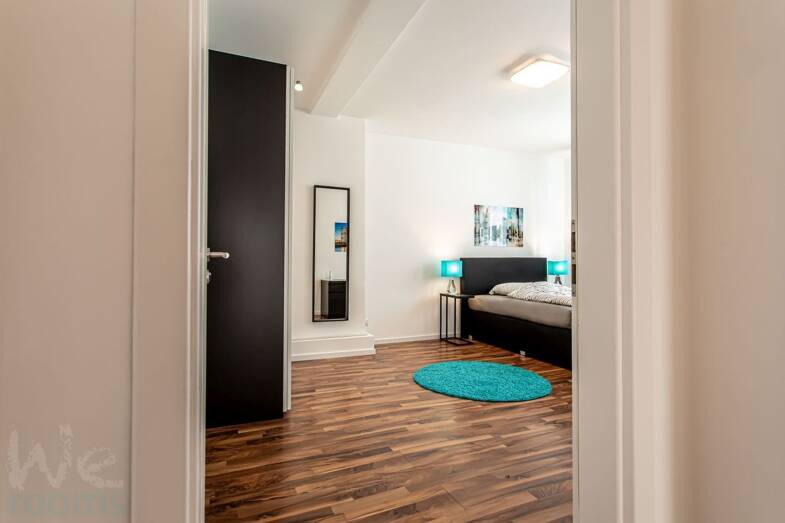 WG-Zimmer zur Miete Wohnen auf Zeit 450 € 14 m² 5. Geschoss frei ab sofort Elbestraße 00 5.OGre Bahnhofsviertel Frankfurt am Main 60329