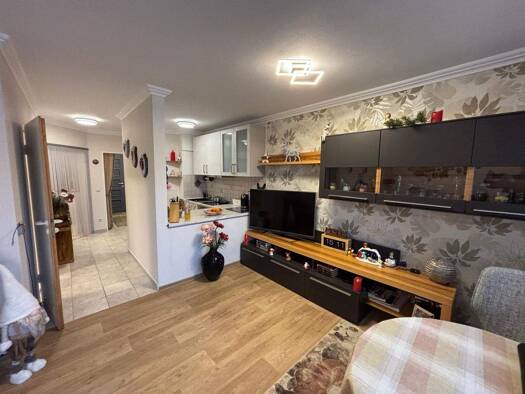 Wohnung zum Kauf 189.000 € 2 Zimmer 52,9 m² Geschoss 2/4 Straubing Straubing 94315