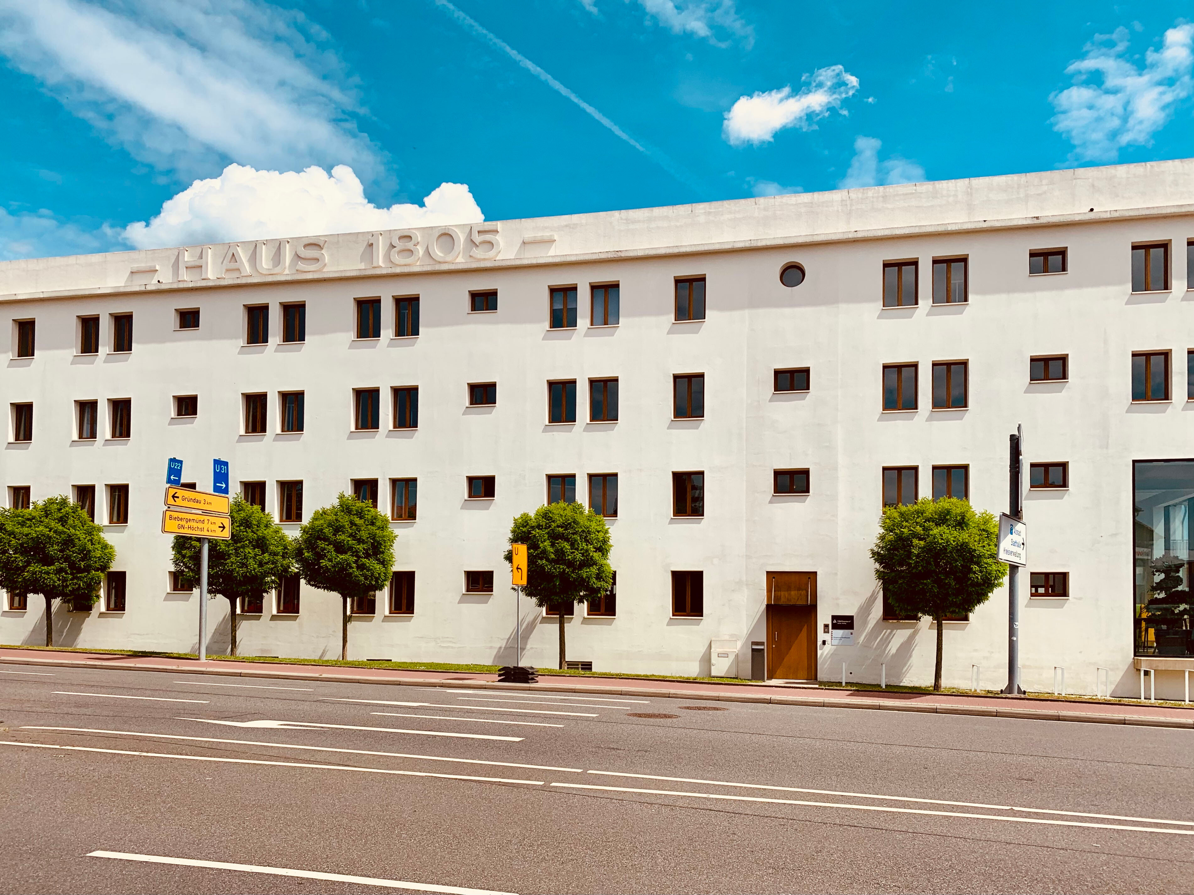 Bürogebäude zum Kauf 2.121 m²<br/>Bürofläche Gelnhausen Gelnhausen 63571