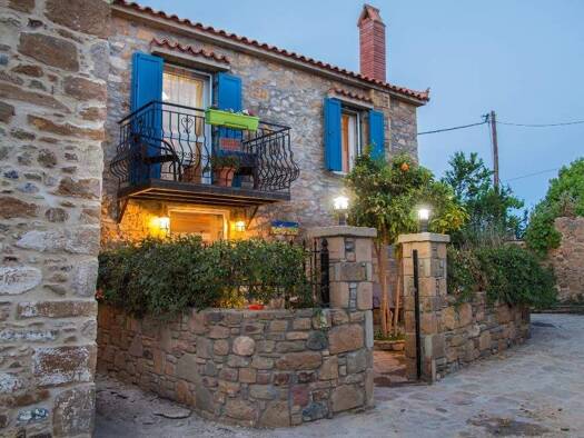 Haus zum Kauf 275.000 € 5 Zimmer 125 m² 94 m² Grundstück Lemnos Municipality 81400