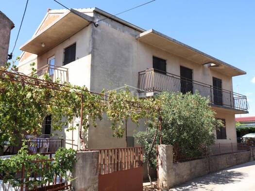 Einfamilienhaus zum Kauf 299.000 € 9 Zimmer Pirovac 22213