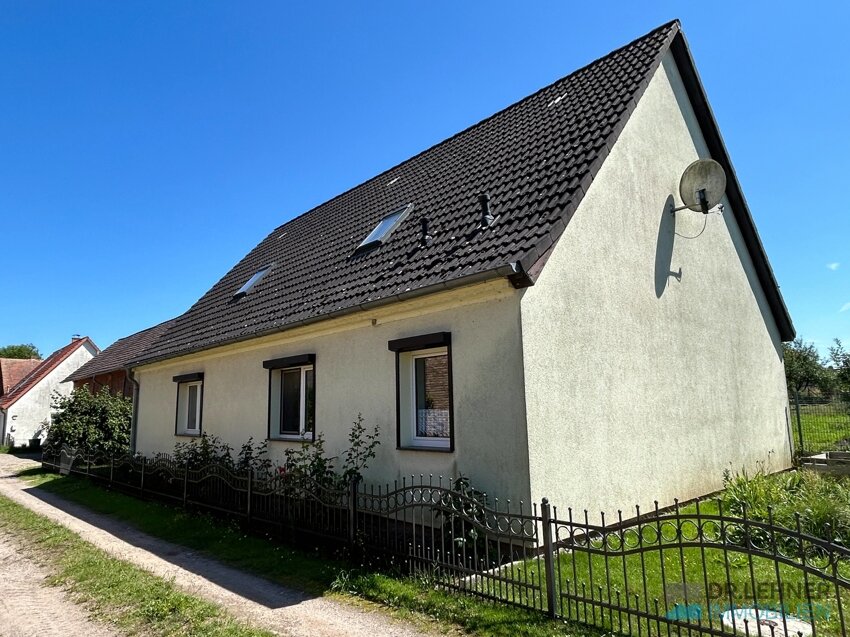 Einfamilienhaus zum Kauf 150.000 € 4 Zimmer 150 m²<br/>Wohnfläche 339 m²<br/>Grundstück Garz Plattenburg / Garz 19339